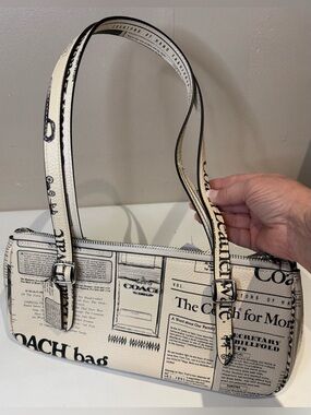 COACH Asher Glove Tanned Leather Newspaper-Print Shoulder Bag *Charm separate